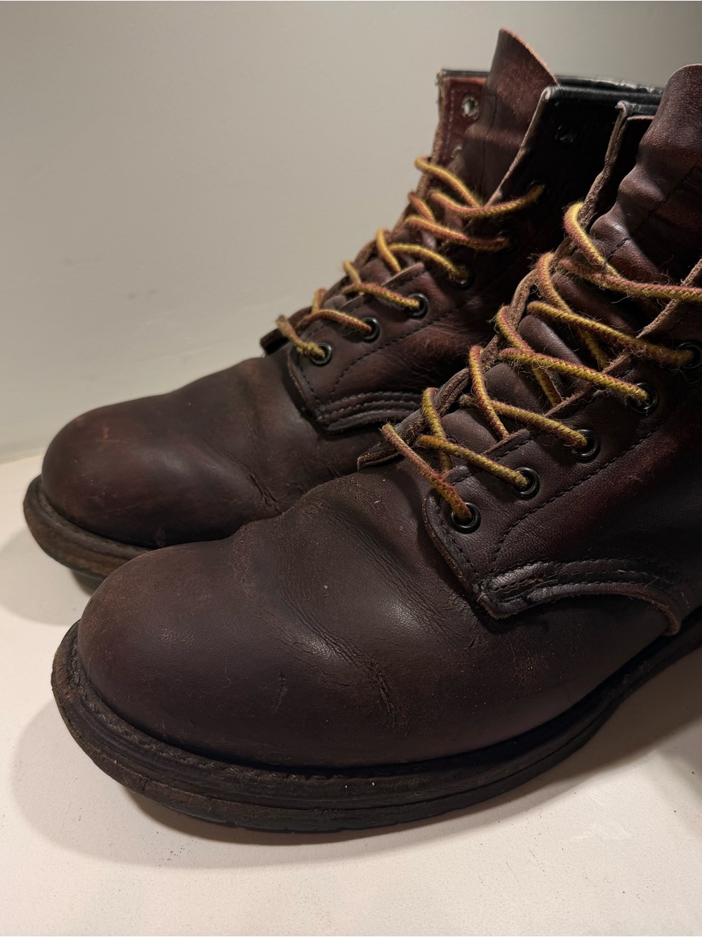 Red Wing Shoes wine color Leather Lace-Up Work Boots